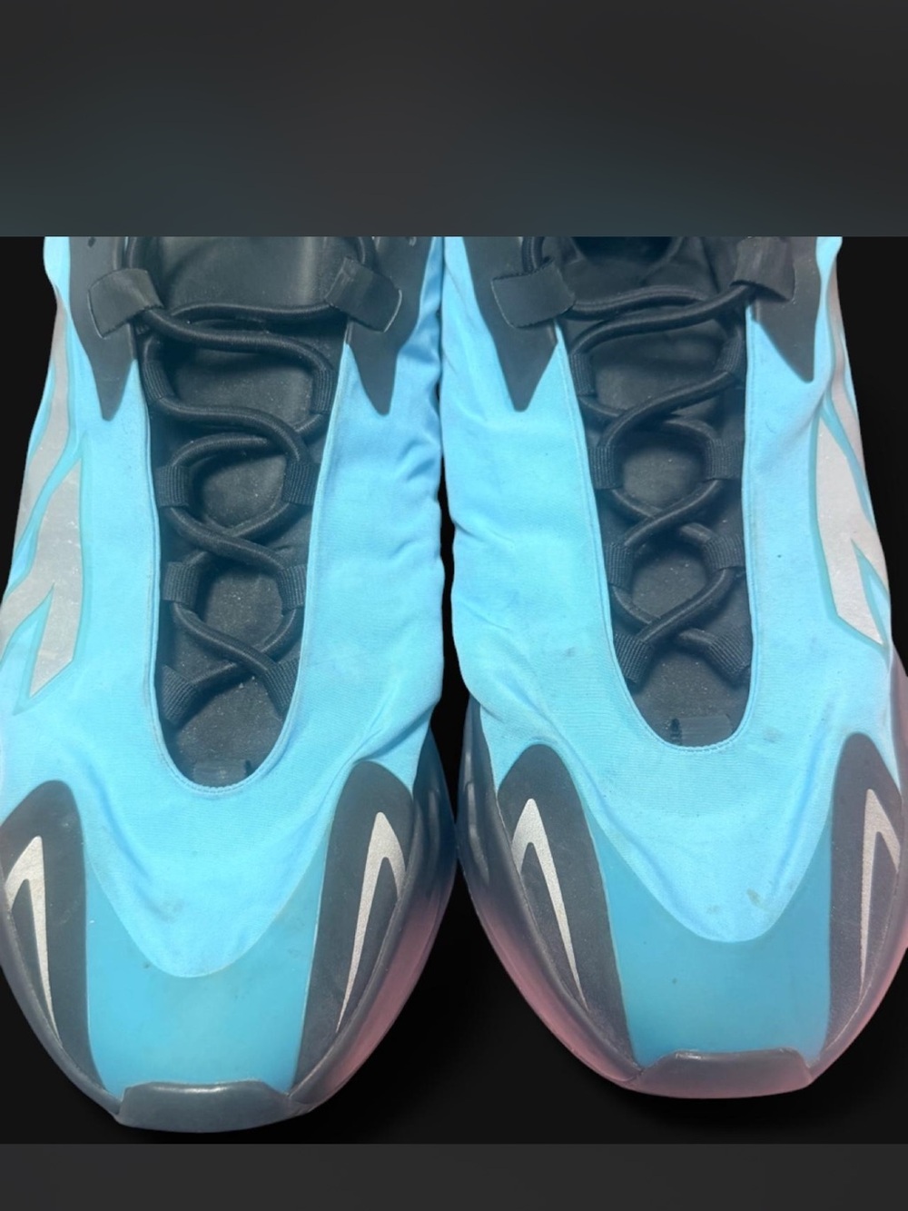Yeezy Men's Bright Blue & Black Low-Top Sneakers